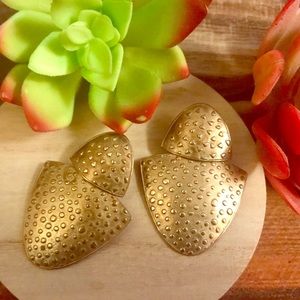 🌹GOLD VINTAGE EARRINGS 🌹